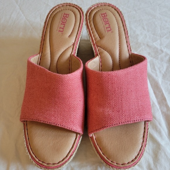 Born Missoula Wedge Sandals - Picture 4 of 9